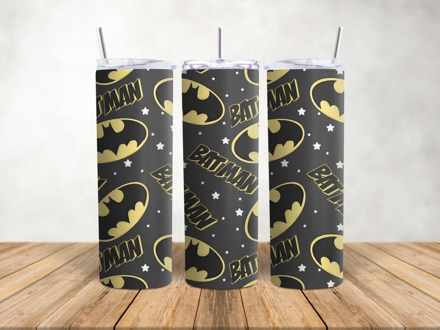 Premium Character Design Tumbler - Superhero & Gaming Inspired Drink Companion 🥤⭐
