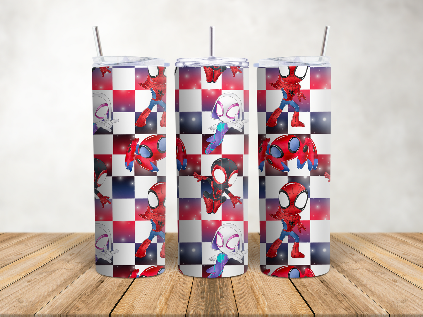 Premium Character Design Tumbler - Superhero & Gaming Inspired Drink Companion 🥤⭐
