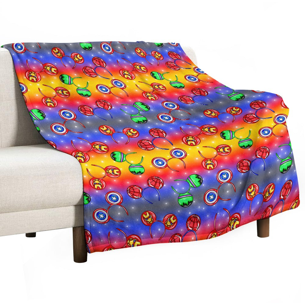 Premium Character Design Flannel Blanket - Superhero & Gaming Inspired Comfort Throw 🛋️⭐